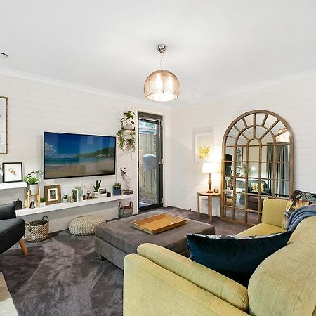 The Snug Premium 1Br Self Contained Apartment Free Netflix Korumburra エクステリア 写真