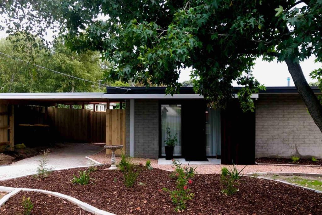 The Snug Premium 1Br Self Contained Apartment Free Netflix Korumburra エクステリア 写真